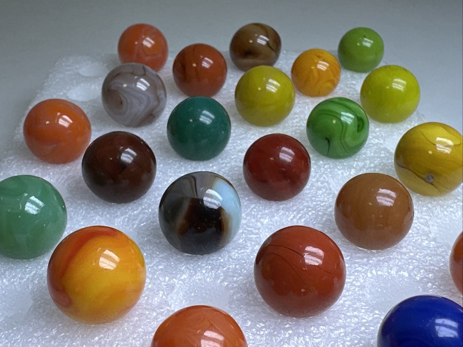 291 Lot Of 27 Jabo Swirl Marbles!