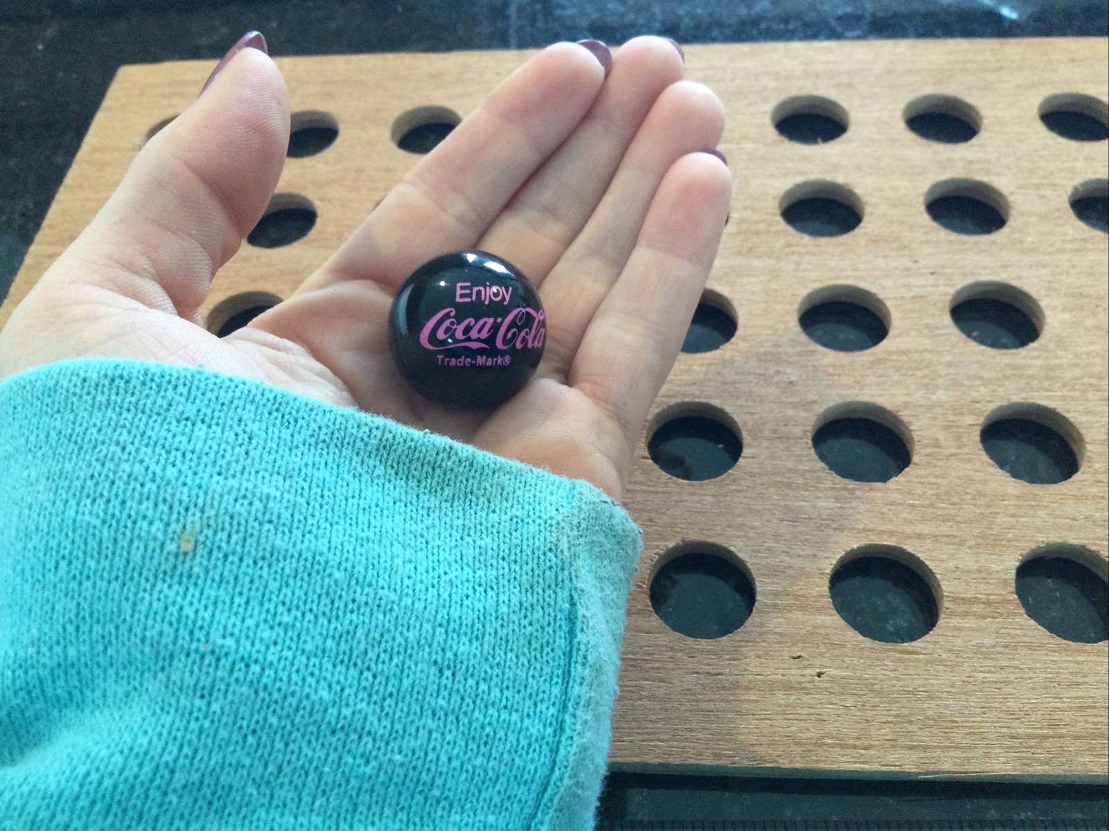 Vintage | Coca Cola | Pink on Black | Marble | 1980s