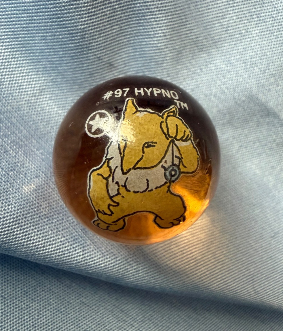 Pokémon Marbles! Very Good Condition. Vintage Hypno #97 & Omastar #139