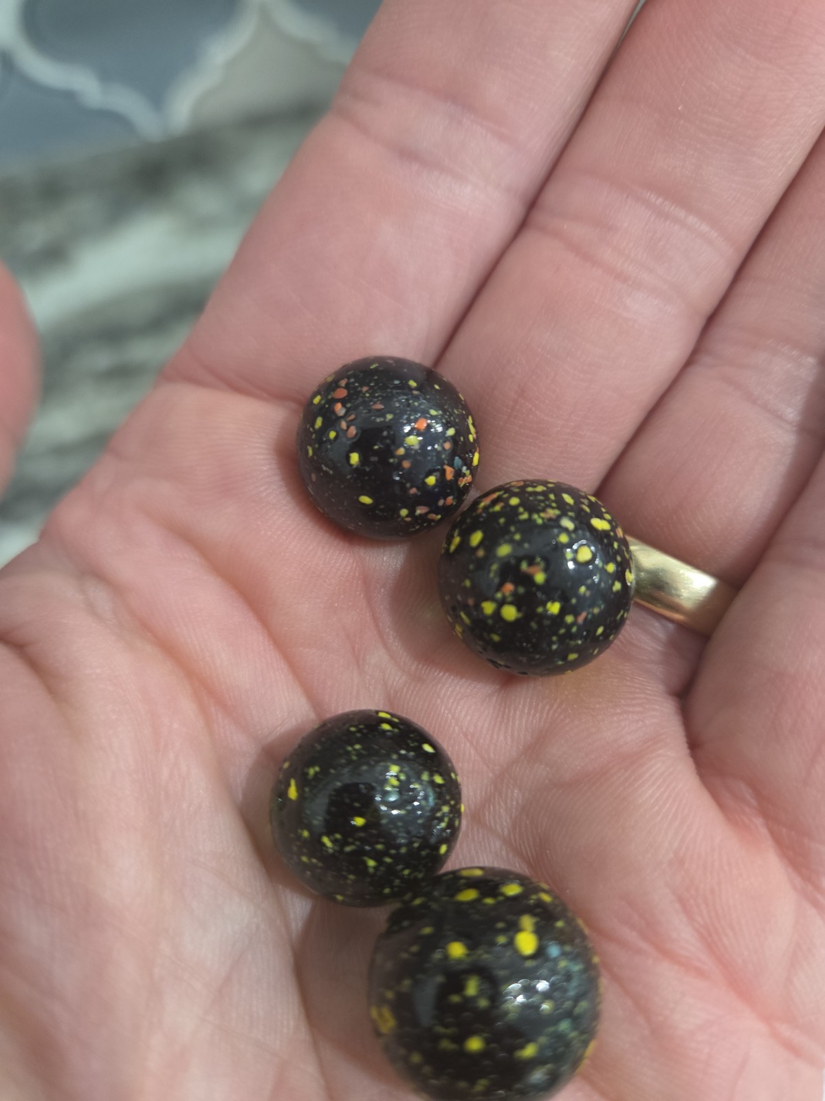 Vacor ? Destroyer Confetti Marbles Lot of 4 Glass Dark Yellow Specs Vintage
