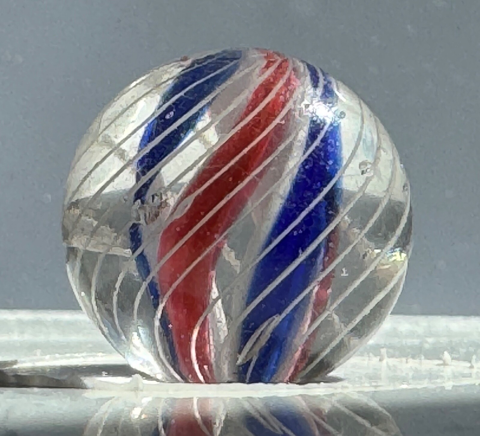 Caged 4 Ribbon Divided Core Marble 17mm (11/16”)