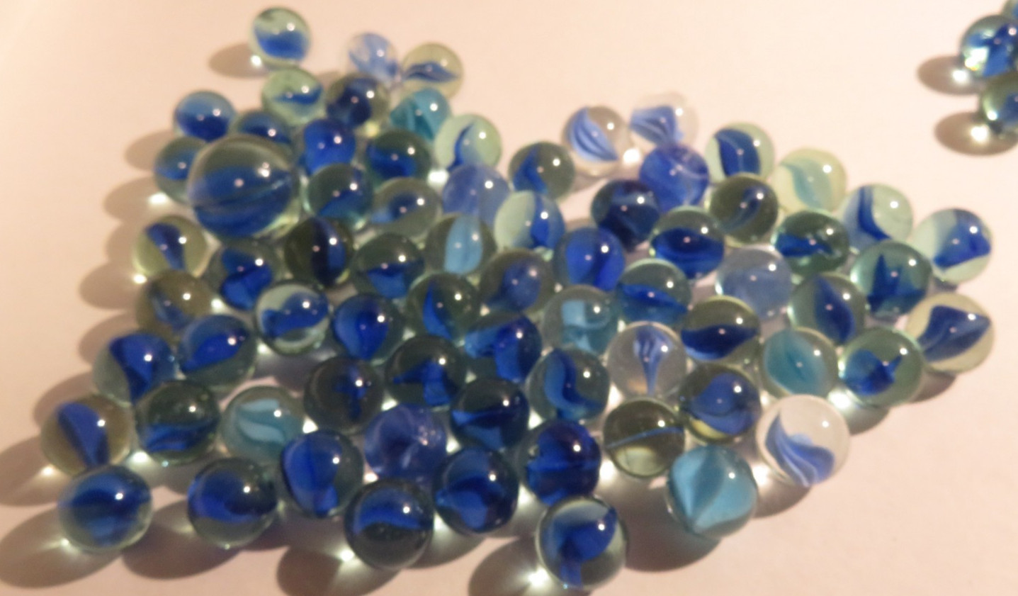 Dark Blue Cats Eye 1 Shooter and Lot of 78 Blue Glass Cats Eye Marbles Vtg