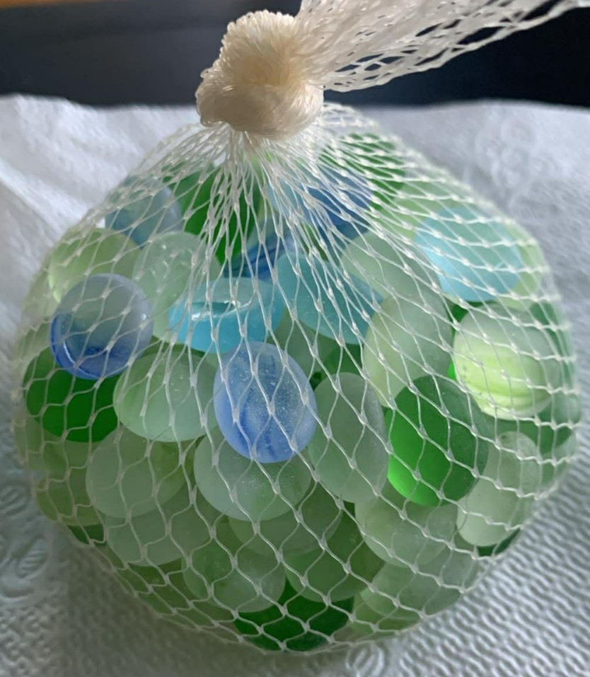 10.7 oz MIXTURE OF FROSTY GLASS MARBLES