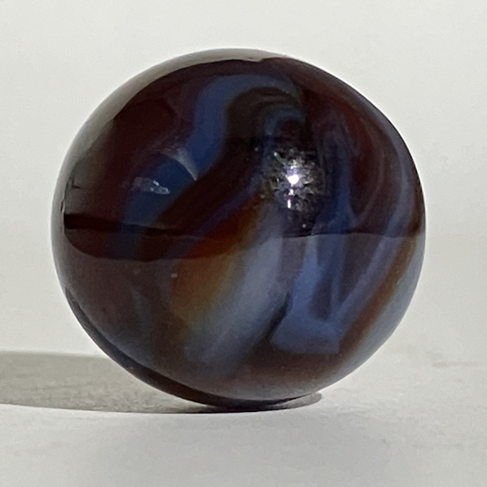 1 – Vtg Glass Marble / Akro Agate / Robin Egg Blue & Root Beer / UV Glow / No 15