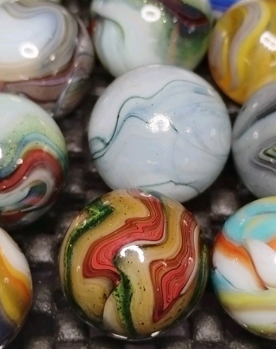 .76″-.67″ JABO/D.A.S. MARBLES LOT OF 12🔥 AV. -SWIRL TOYS MINT/NM