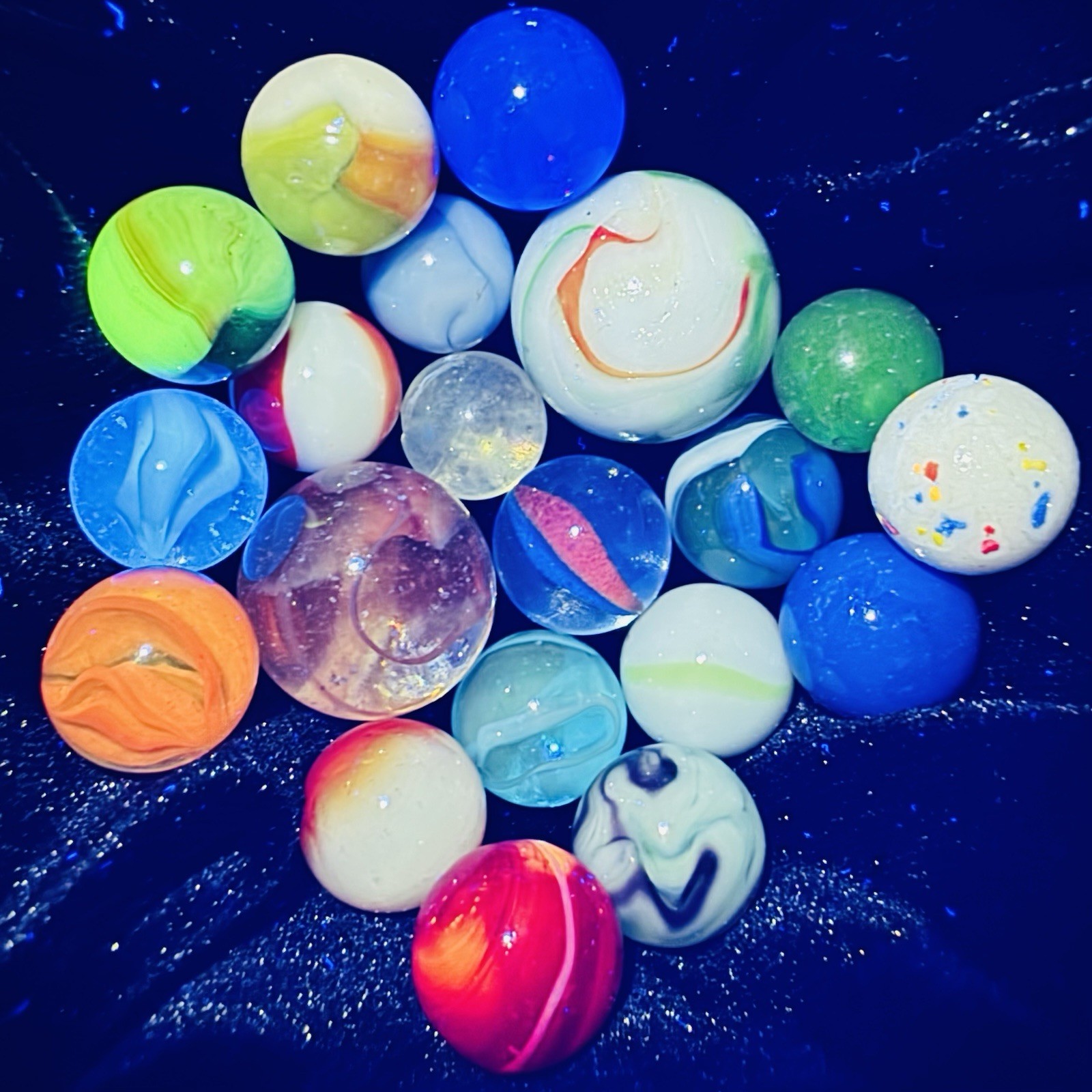 Vintage Marble Lot Of MARBLES UV Reactive Cadmium Uranium Lot #113
