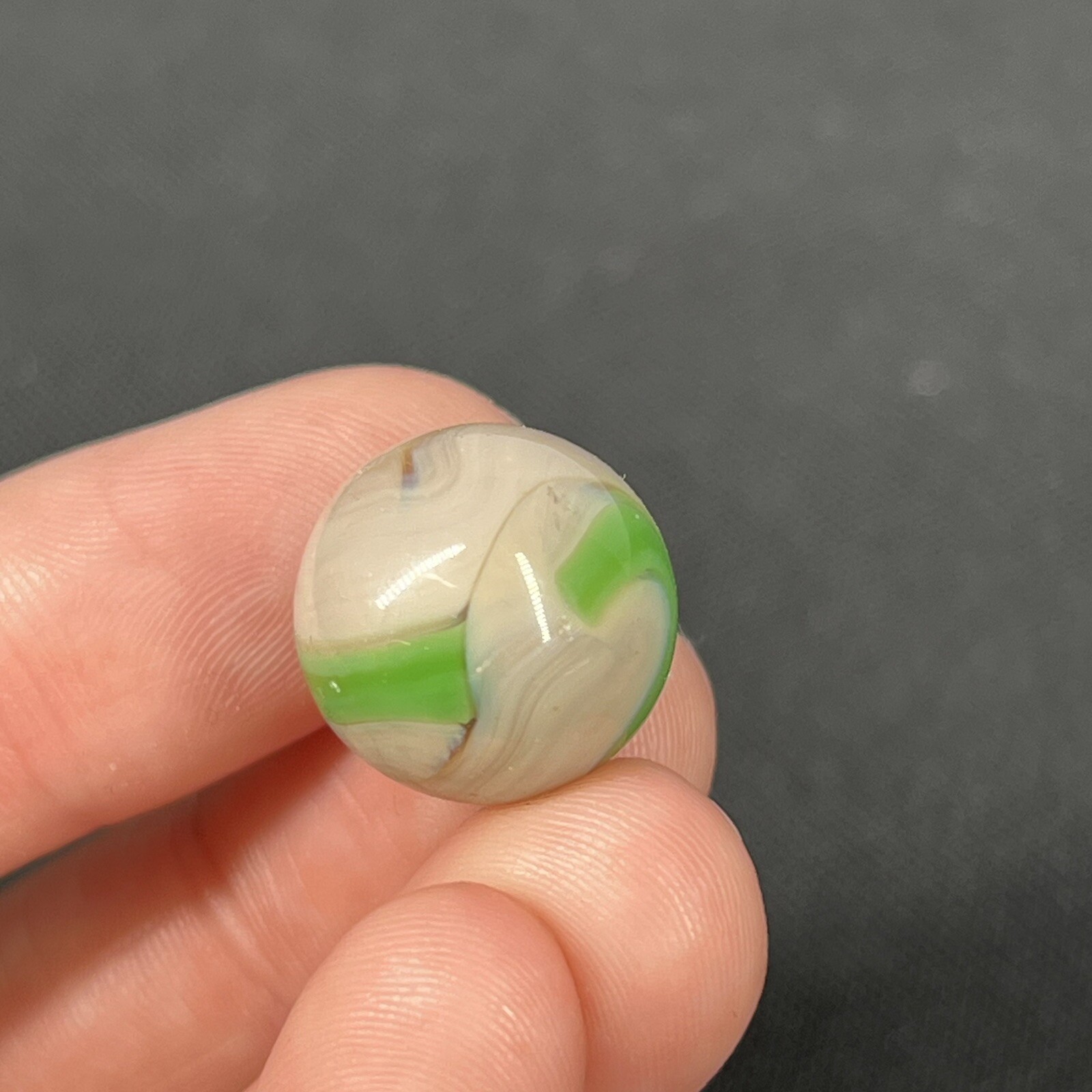 Vintage Agate Christensen Peltier Art Glass Swirl Marble .6” Milky Green