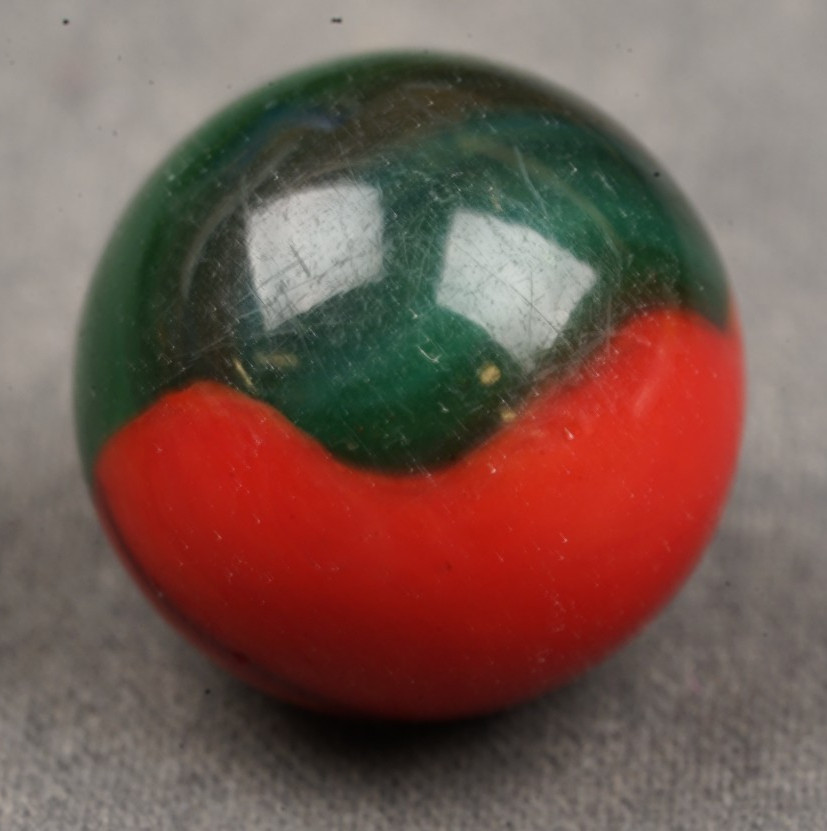 Bloodstone 41/64″ ” Akro Agate Patch Experimental Machine Made MAR 672