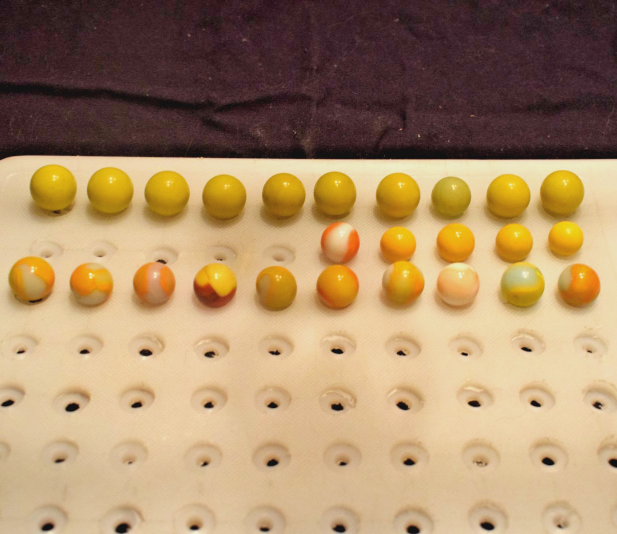 CHRISTENSEN AGATE SLAGS 25PC LOT MARBLE UV REACTIVE SWIRLS GLOW ORANGE SIZE MIX