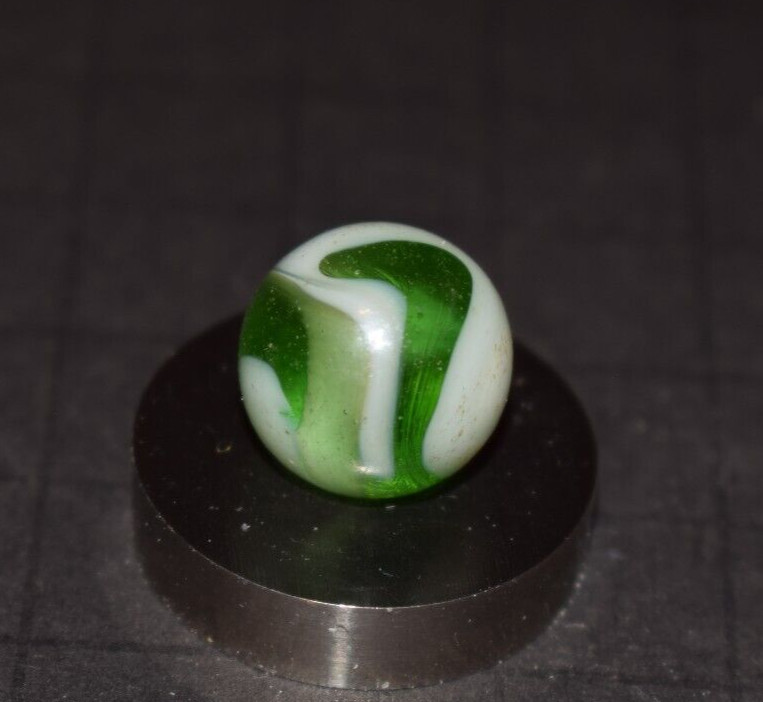 Vintage Ravenswood🌿Olive Green Base🌿Simi Transparent Marble Size .593″ MINT