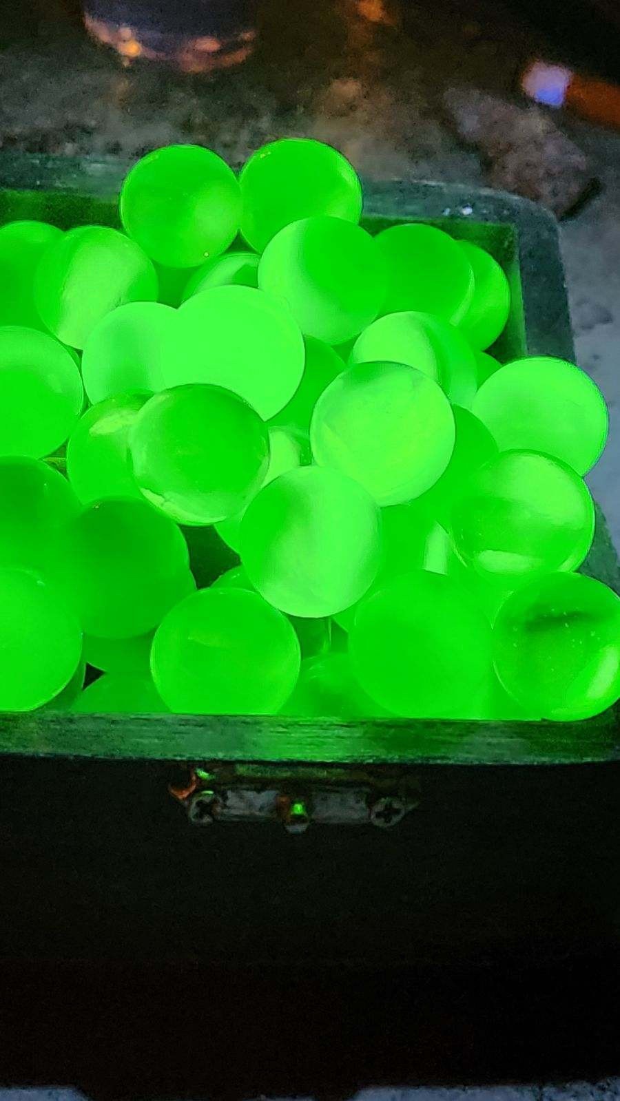 50 Uranium Marbles 1/2In