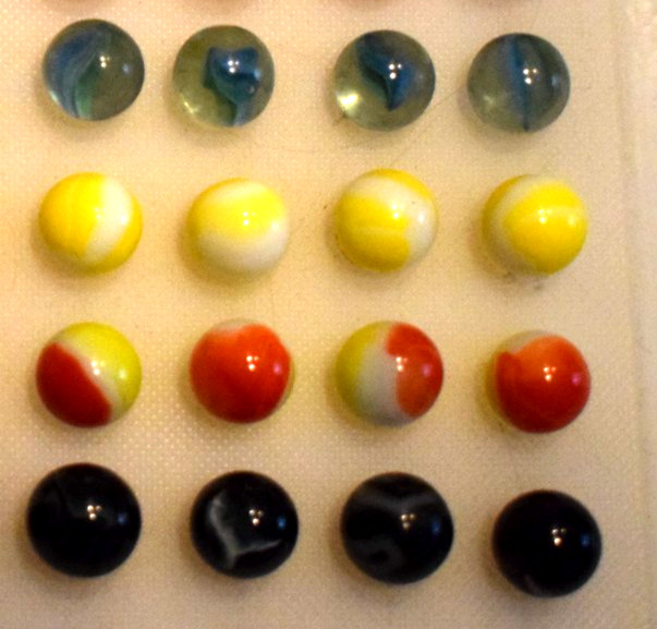 VINTAGE PELTIER CAT EYE BANANA AKRO AGATE POPEYE SWIRL PATCH MARBLES 60PCS