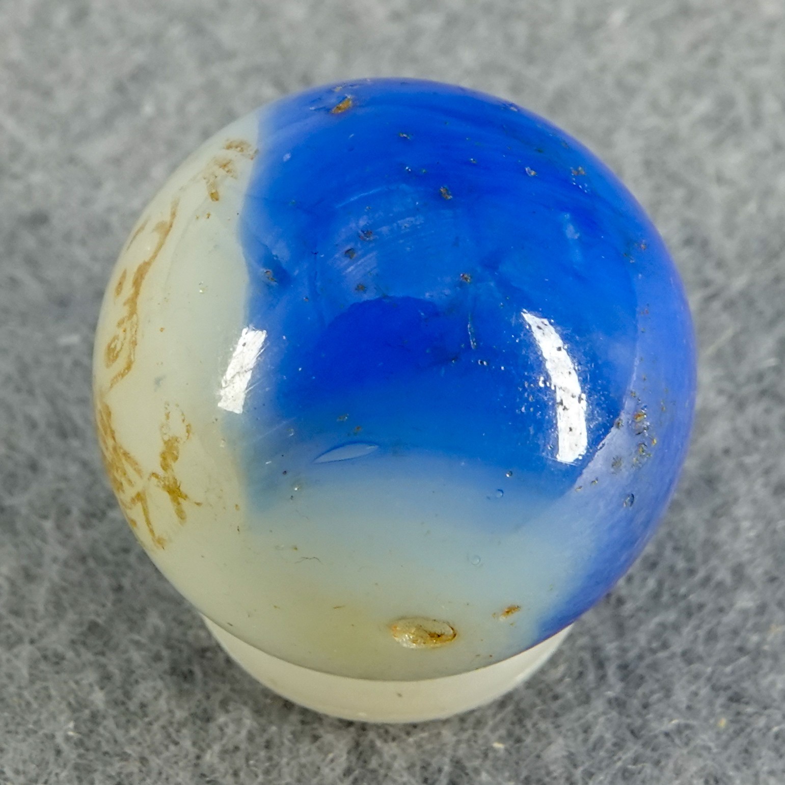Marbles: PELTIER GLASS COMPANY, Character Marble. Skeezix. 11/16″. NM- (8.2).