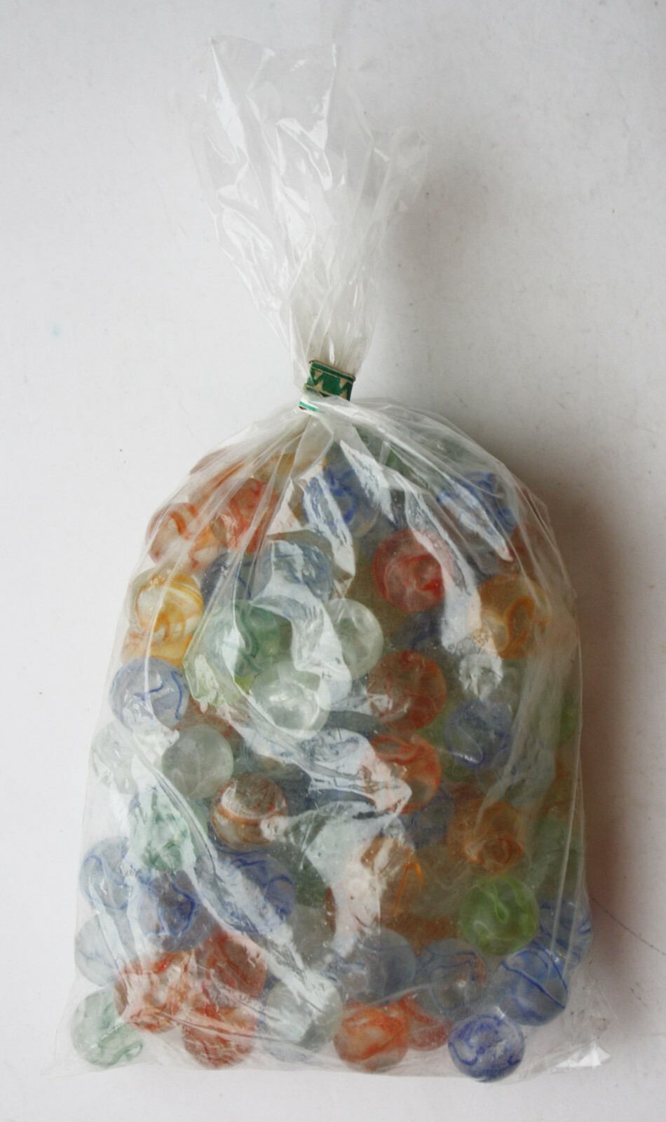 AUTHENTIC VINTAGE 70’s FULL BAG ! VEILIGGLAS MARBLES EUROPEAN GREECE NEW NOS !