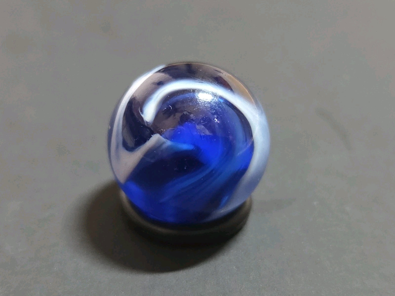 Vintage 1940 Vitro Agate Opal Conqueror Glass Marble Opalescent Cobalt Blue Fire