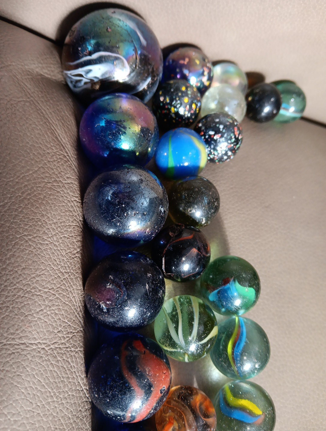 Lot Of 30 Marbles Medium Size Steelie Milky Way Cats Eyes Confetti Ribbon