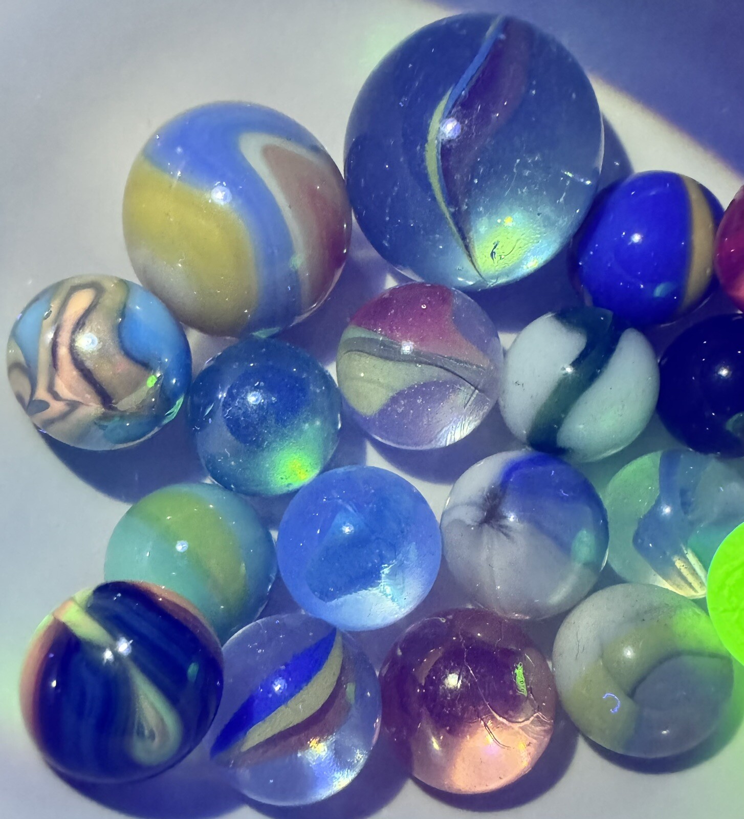 Vintage Marble Lot Of MARBLES UV Reactive Cadmium Uranium Lot #51