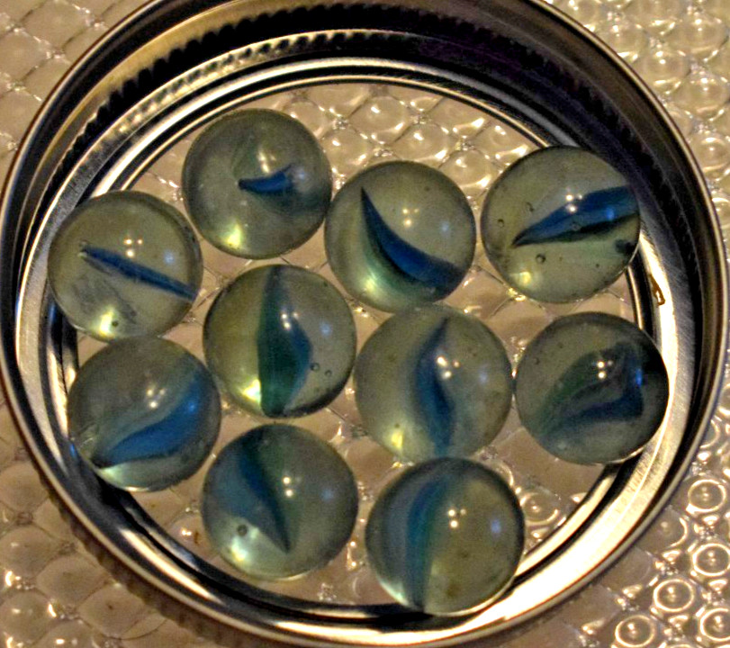 VINTAGE PELTIER CAT EYE BANANA AKRO AGATE POPEYE SWIRL PATCH MARBLES 60PCS
