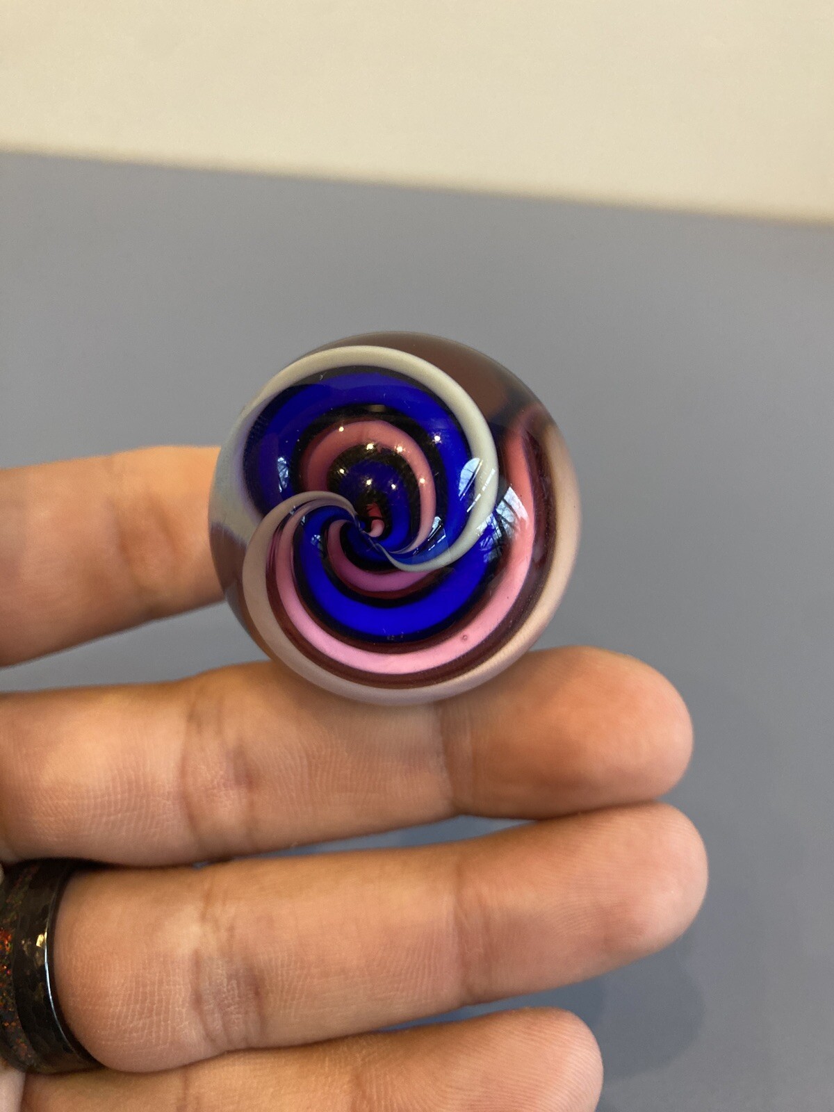 BEAUTIFUL Blue Pink & White Swirled Art Glass Marble W/Stand 1.5″