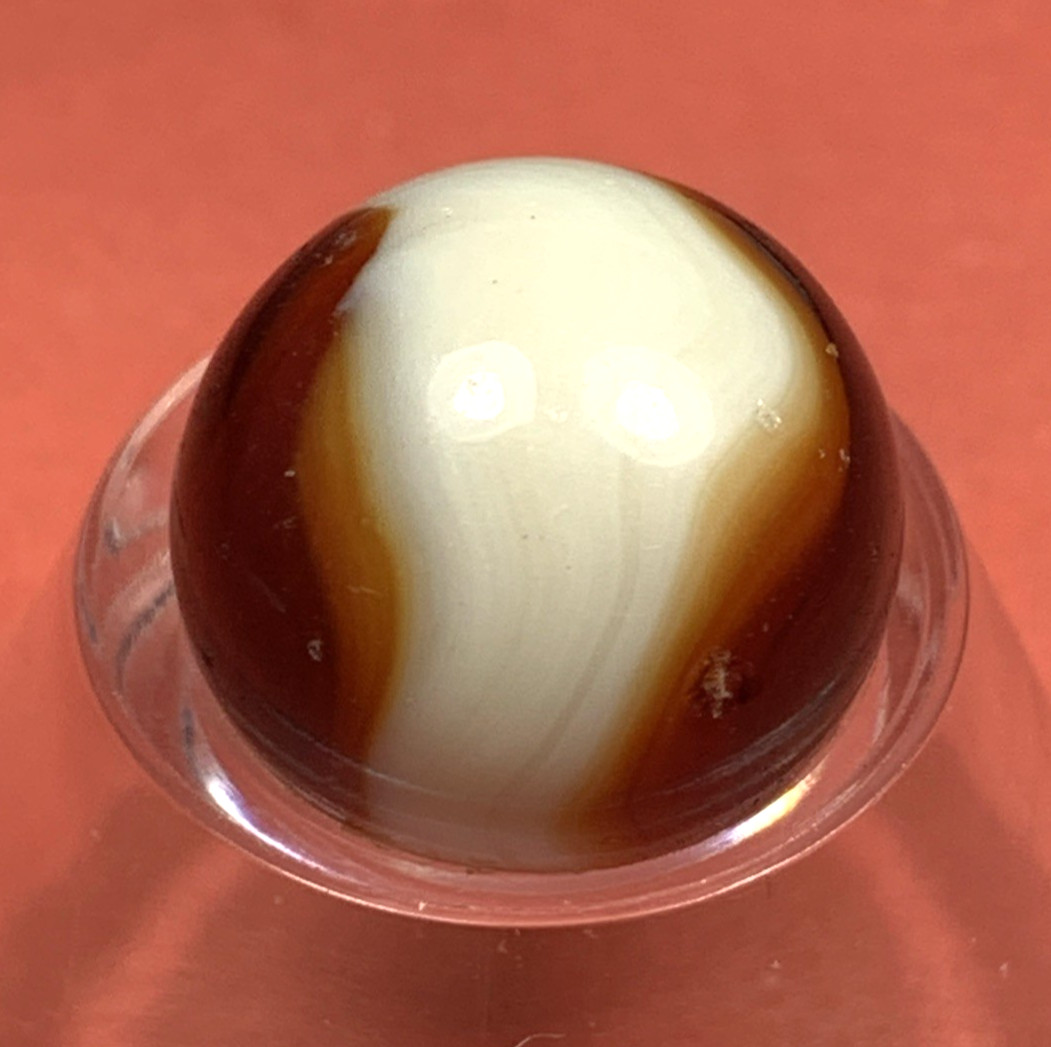 PRIZE NAME OR TWO COLOR ONXY AKRO AGATE SUPER SWEET .63″ BOX02/169