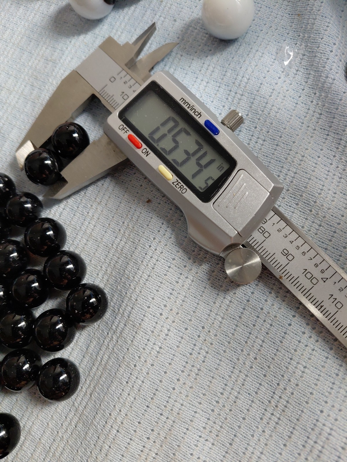 100 CHAMPION 5/8″ (+or -) Black ⚫️ MARBLES $11.99 !!