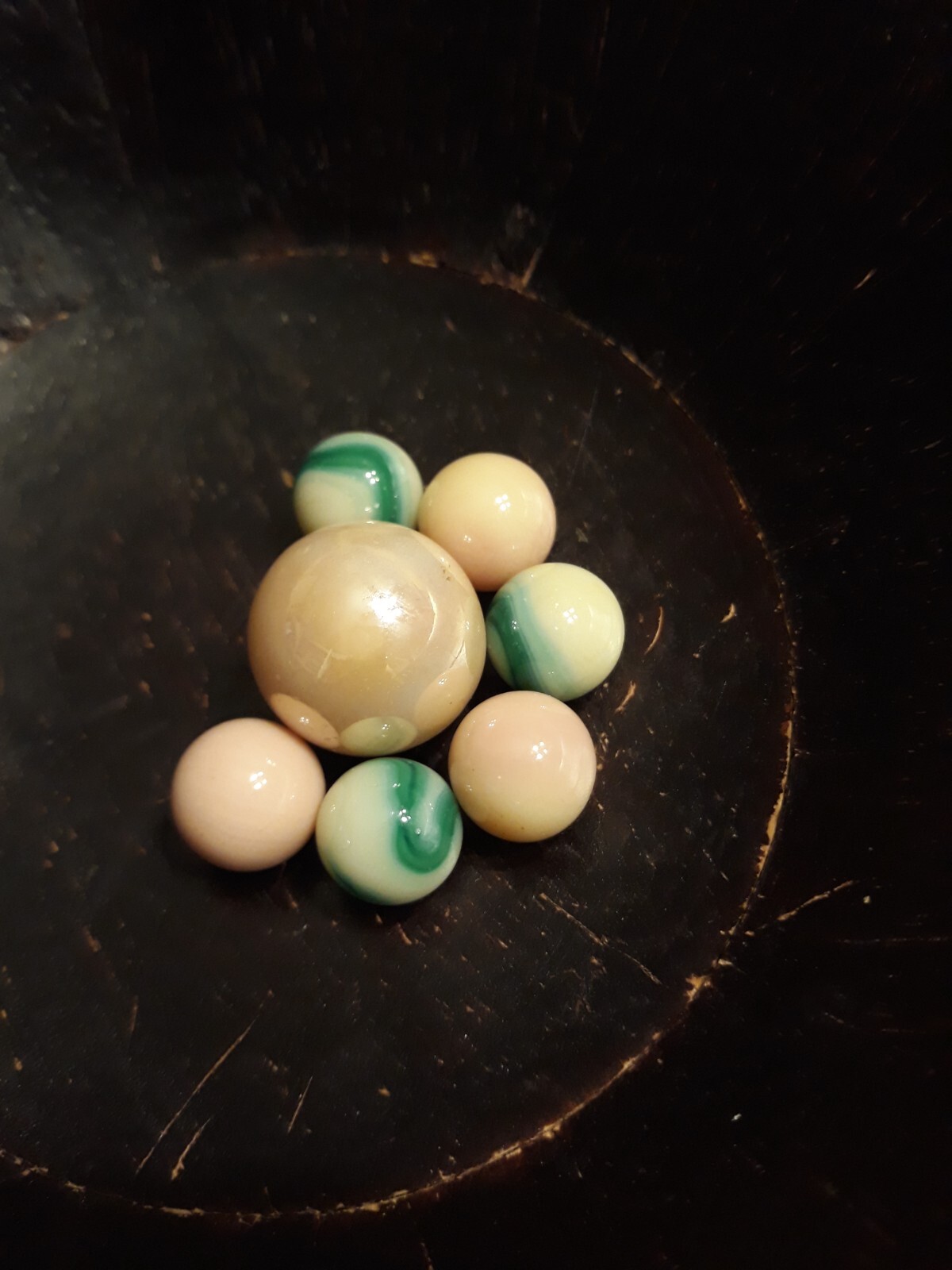 Uranium UV Jabo Electric Eel Marble King Fenton Burmese Glass Marbles Florescent