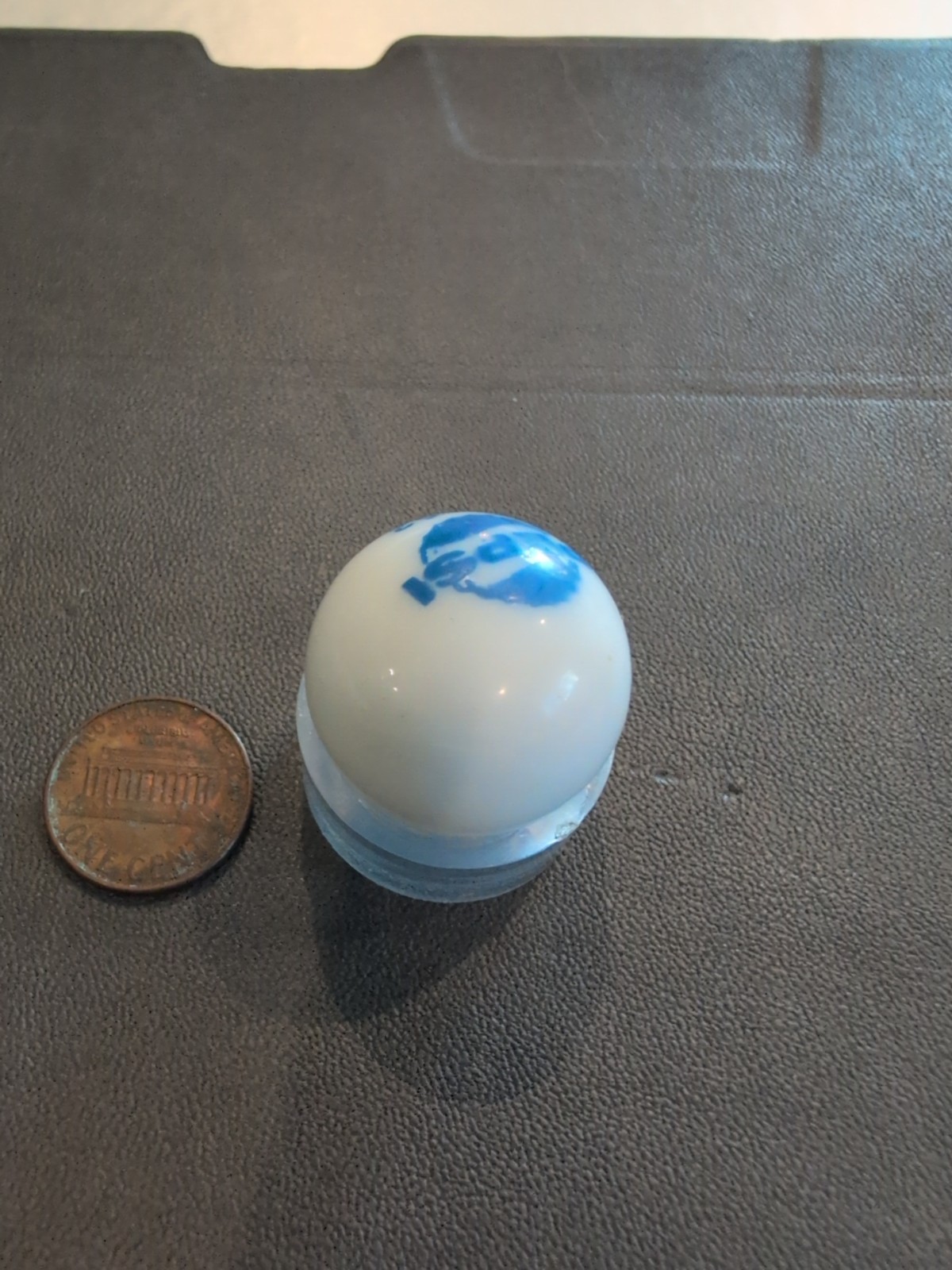 One Vintage 1962 Blue Pepsi Logo Promotional Pearl White Marble