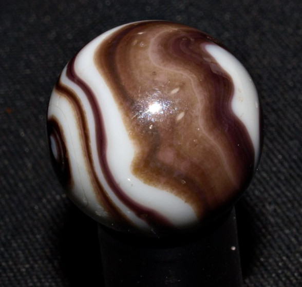 Chocolate and White Swirl Marble .63 Inches Mint Combined Shipping #JJ3
