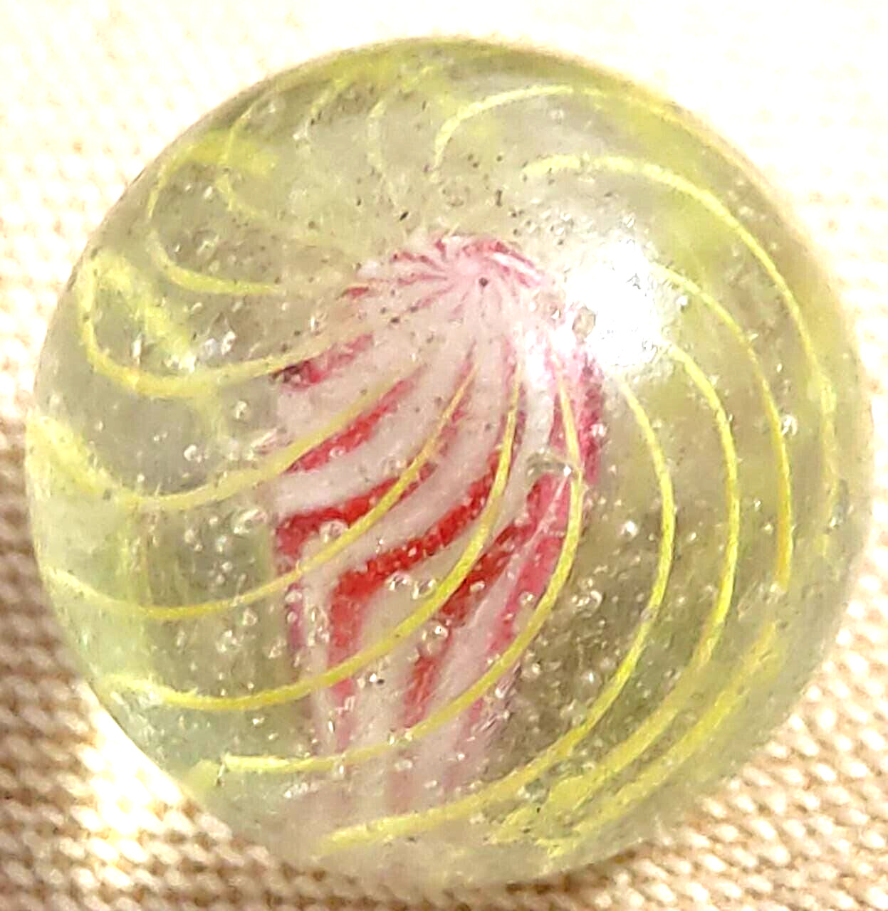 OLD SAME CANE 0.74″& 0.525″SOLID CORE PEPPERMINT WITH YELLOW CAGE &YELLOW BASE