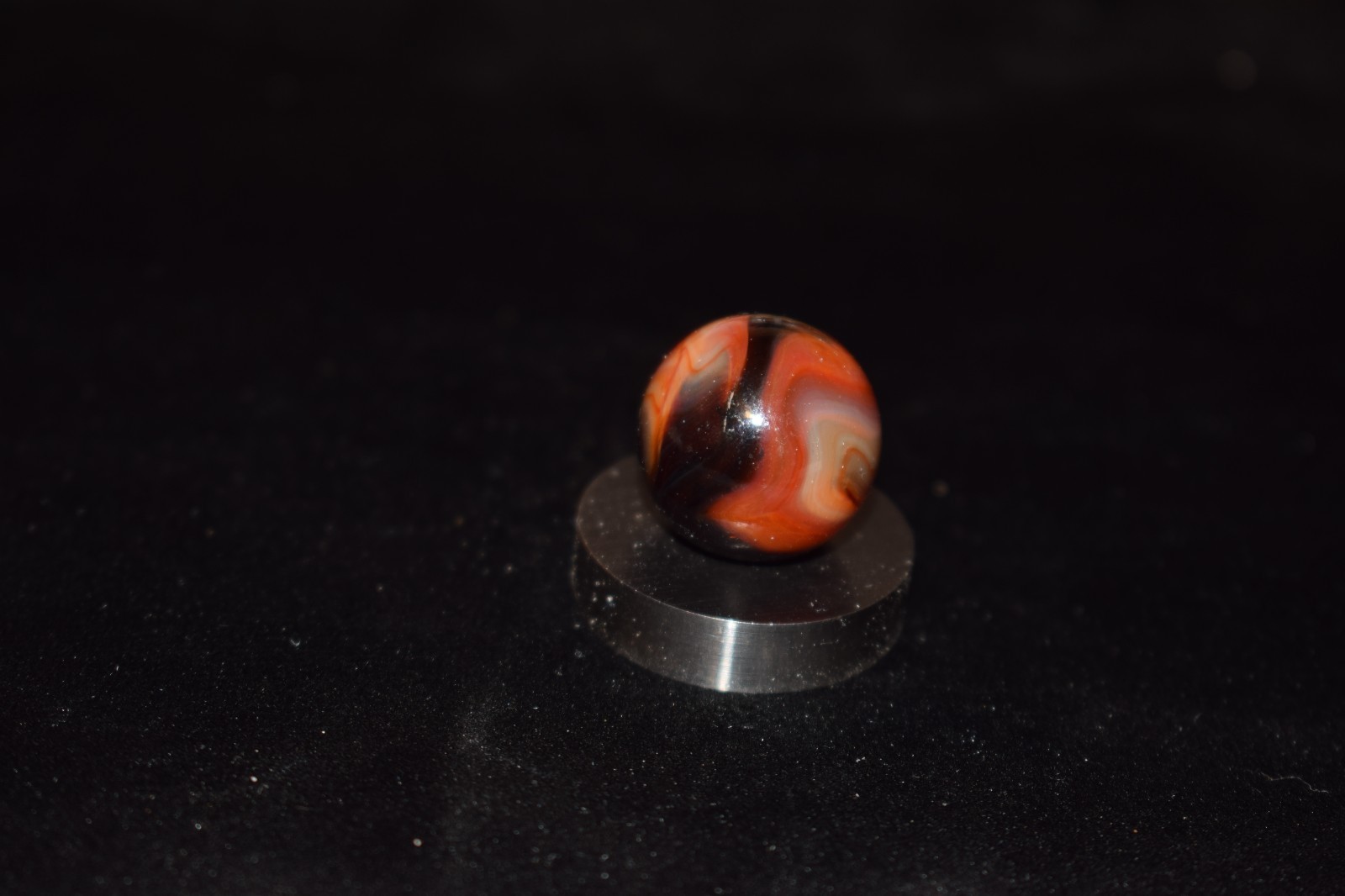 🤡➖⏩JABO JOKER 🐂OXBLOOD 🔴 Swirl Toy Marble Size 23/32″=.718″=18mm Mint💥