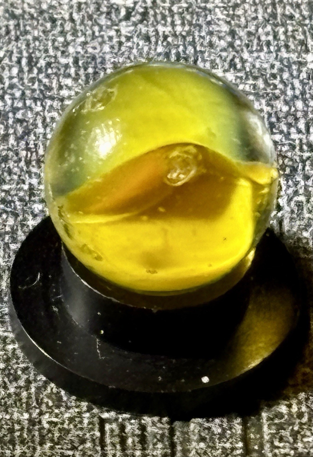 Vitro Pee Wee 4 Vein Saffron Cat’s Eye Marble .47”Some Play Wear See Pics