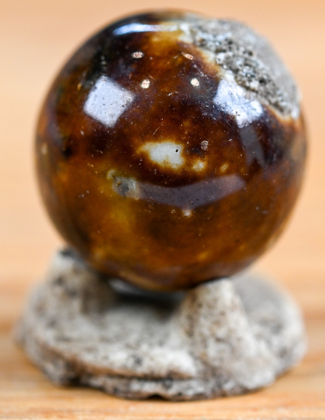 Brown Handmade Bennington Marble & Old German Firing Stand, 0.76 inch Mint S1698