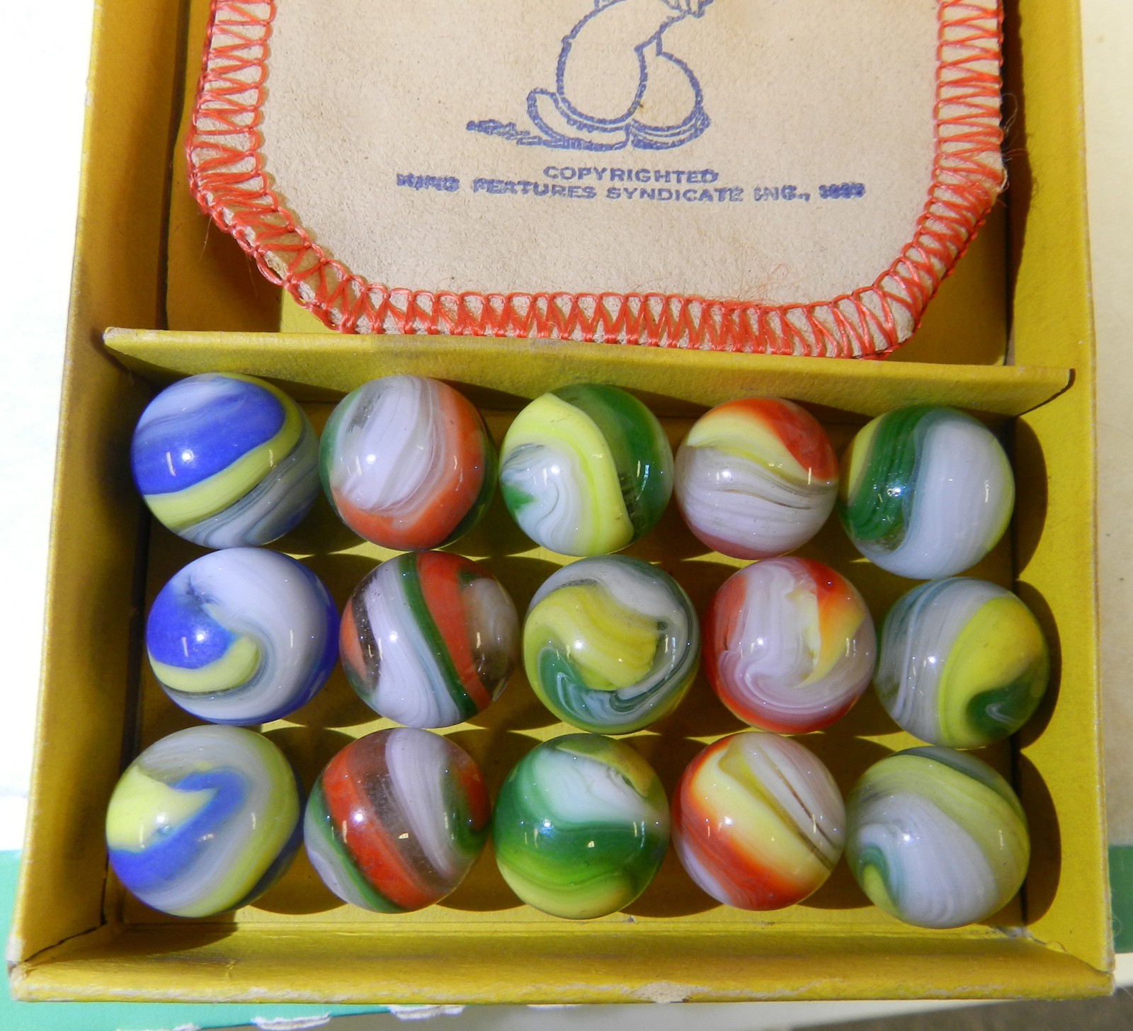Original Vintage Akro Agate Popeye Box With Marbles and Bag