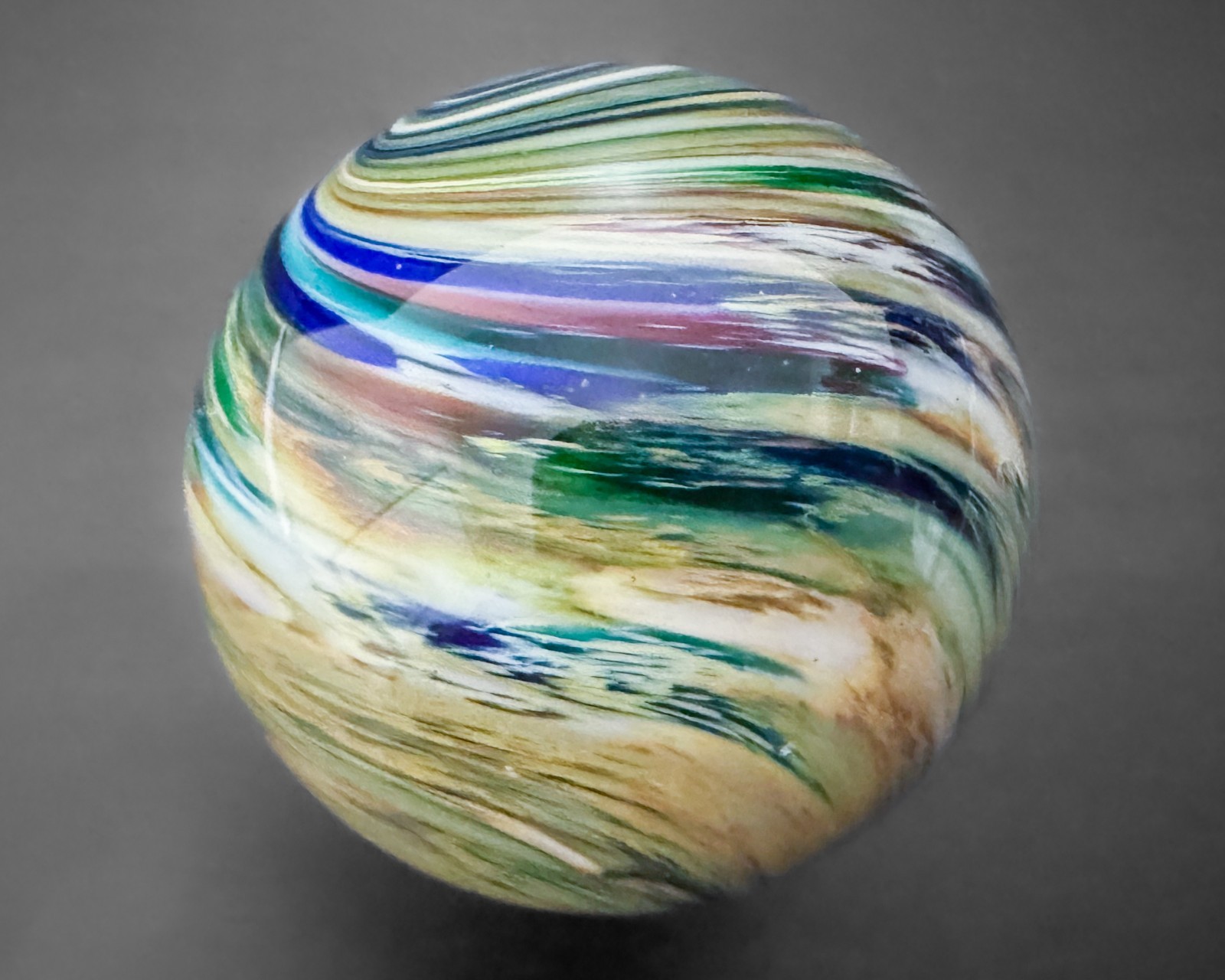Steve Davis 1.51 Lobed Onionskin Contemporary Swirl Handblown Art Glass Marble