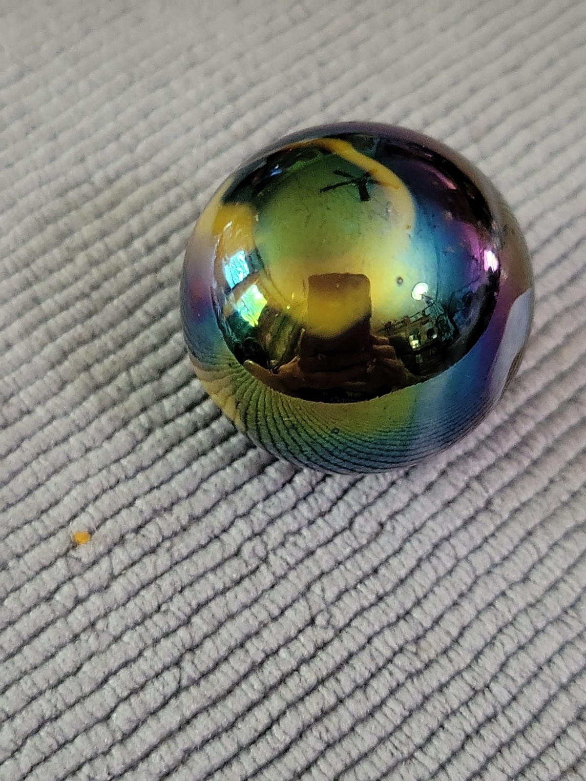 Vacor Marble Shooter 15/16″ Milky Way Or Rumba Iridized Swirls 5/8″ Marbles