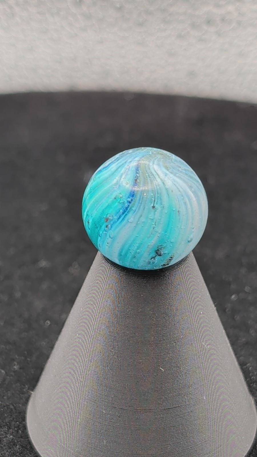 Antique German Onionskin Marble – 13/16″ (21mm) – Blue/White Vortex – 12.96g