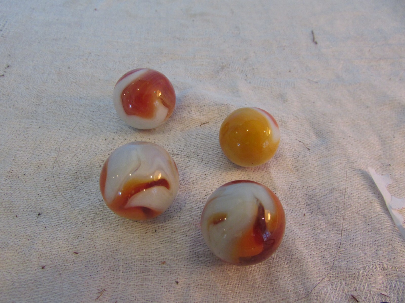 4 SHOOTER ORANGE/BROWN/WHITE vitro agate caged shooter cateye