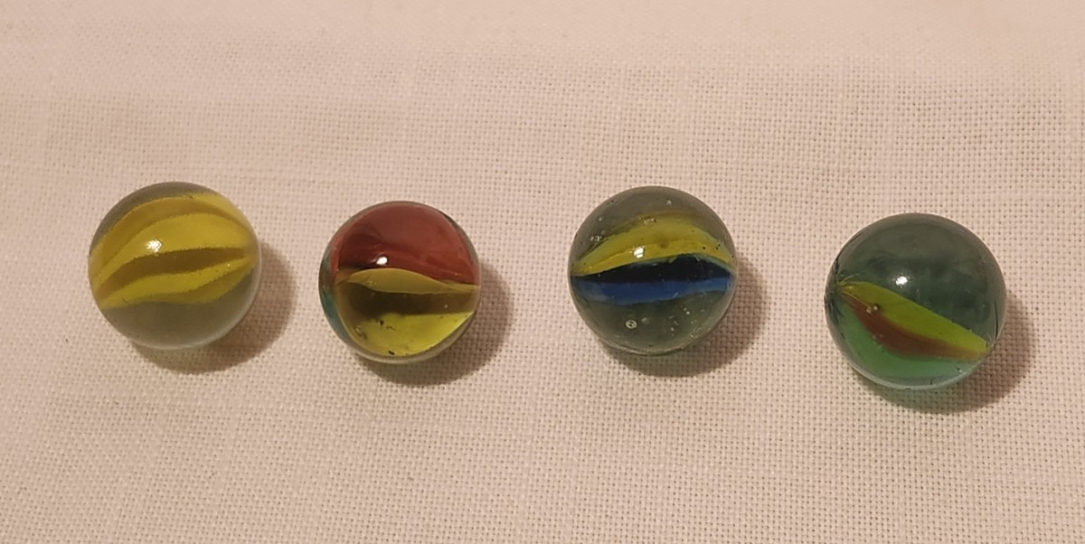8 Vintage 1″ Glass Cats Eyes Marbles – Single & Multiple Color Veins