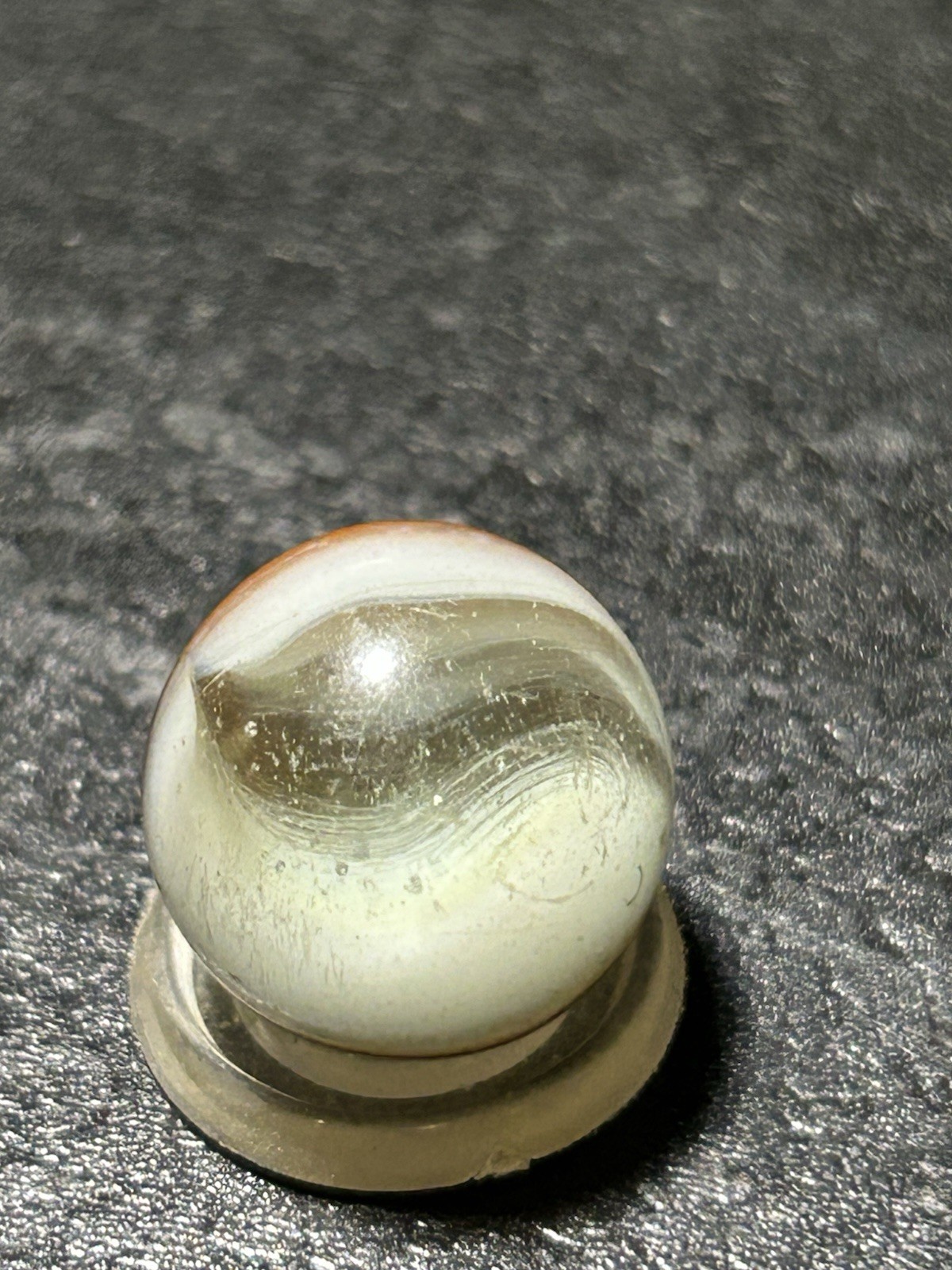Early Vitro Agate Tri-lite With Window Whispy Inside .65”