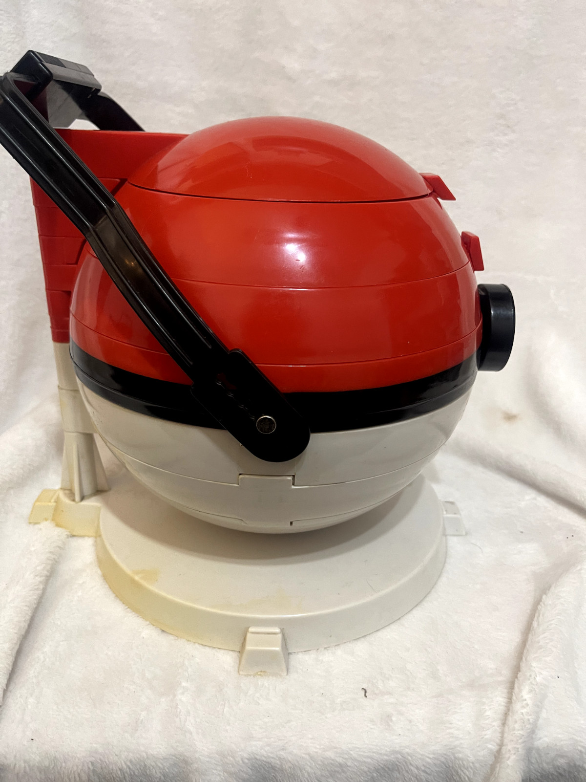 Vintage PokemonPokeball Marble Carrying Case