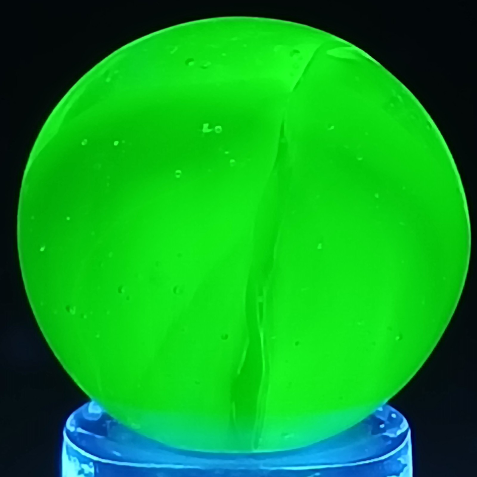 Vintage UV-Reactive Cat’s Eye .60 Inches Near-Mint Condition