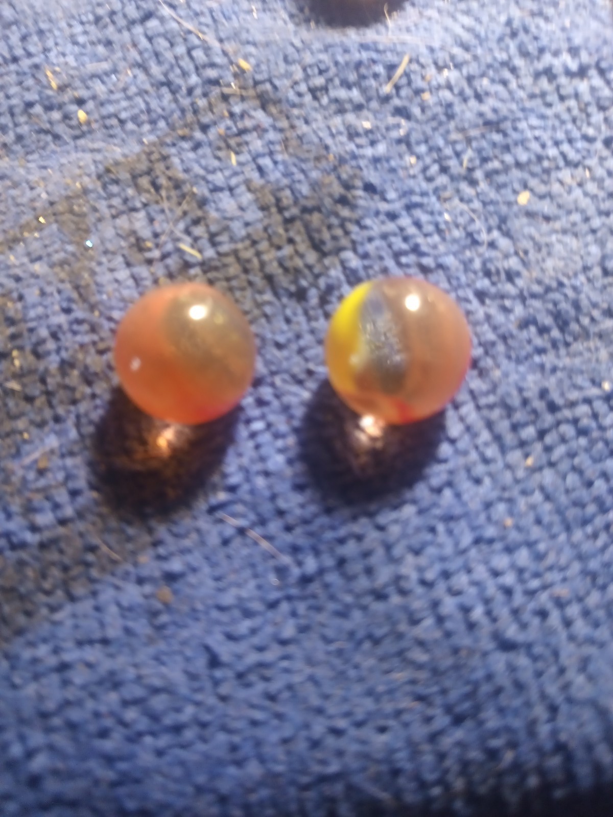 2. 1/2 in master glass peach yellow patch spirral