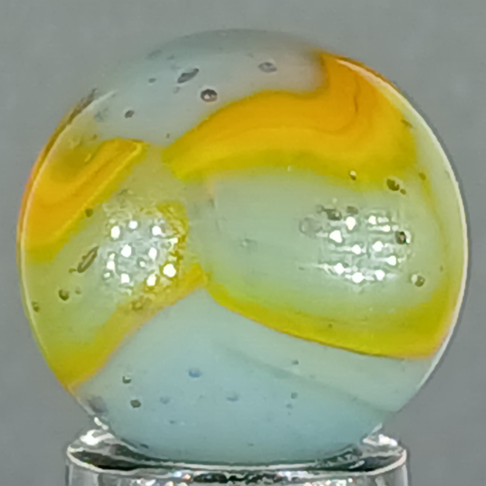 Vintage Peltier Rainbo Marble .62 Inches Near-Mint Condition Combined Shipping