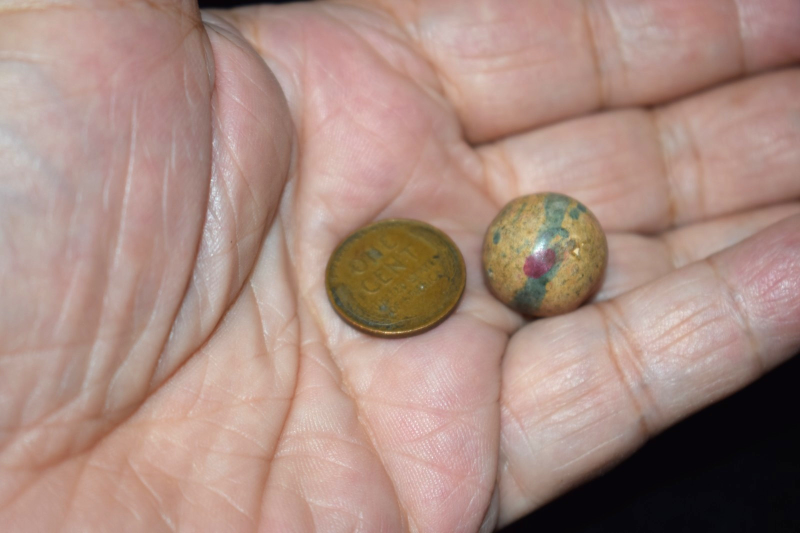 🐦⏩Antique Handmade Green Dyed ⭕ Ringed glazed clay collectors marble size.687′