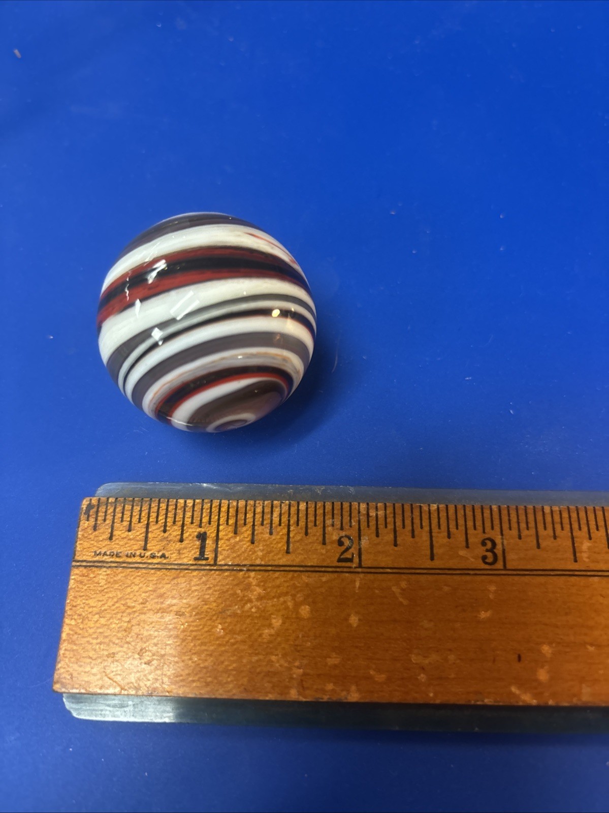 Stunning contemporary swirl marble #953