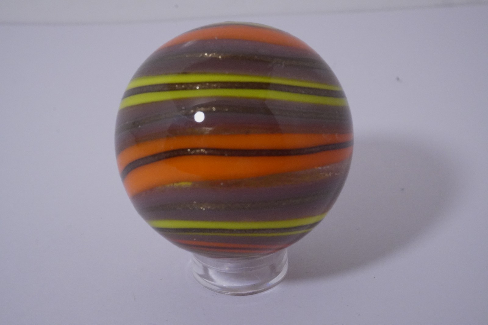 A Sharp & Dazzling New Handmade Corkscrew Art Glass Marble – 38 MM = 1-1/2″ Dia.