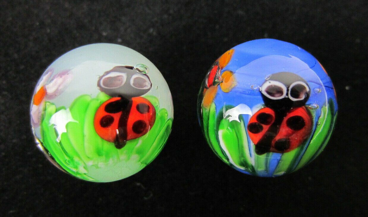 2 LADYBIRDS Bugs Insect Lady bug Flower 16mm Handmade art glass clear Marbles