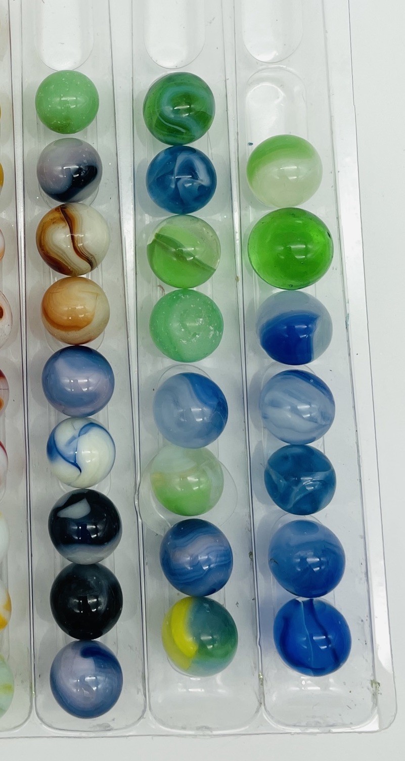 42 Pc Glow Marbles Uranium Cadmium Reactive Under UV Light Vintage