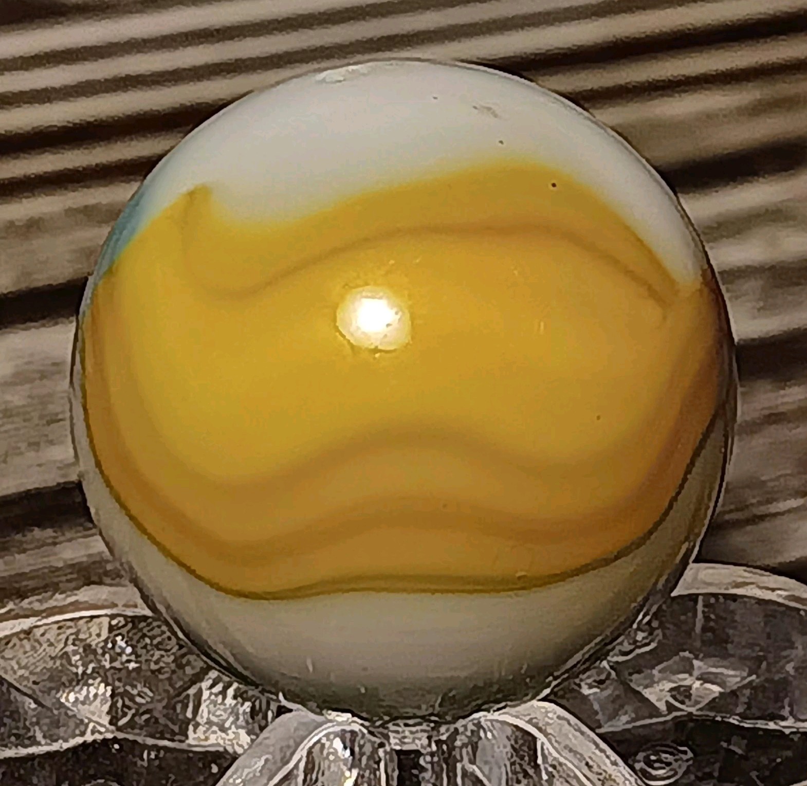 Vitro Agate Tigers Eye Marble. 5/8″ NM(+) Nice Color Combo
