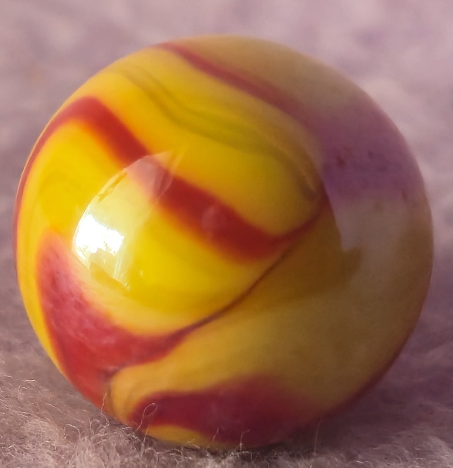 VTG Antique Machine Made Marble 5/8” Ketchup & Mustard .62″ Red Yellow Excellent
